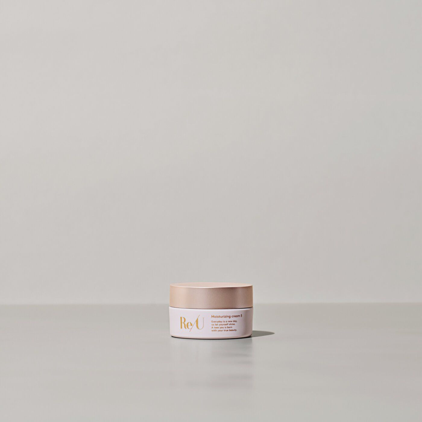 Re/U Moisturizing cream 5